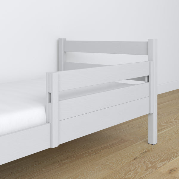 Wooden safety rail grey in children’s bed – scandi arrangement