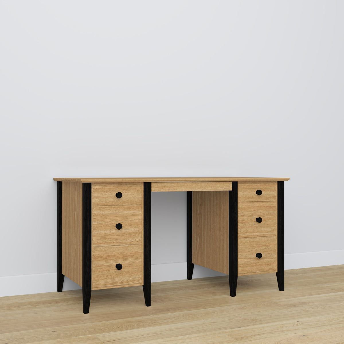 6S skrivebord, naturlig eg med sort - eg, bred top, set forfra, Nizio